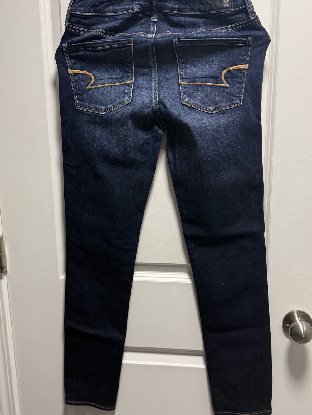 American Eagle Super Stretch Skinny Jeans Dark Wash - Picture 2 of 3